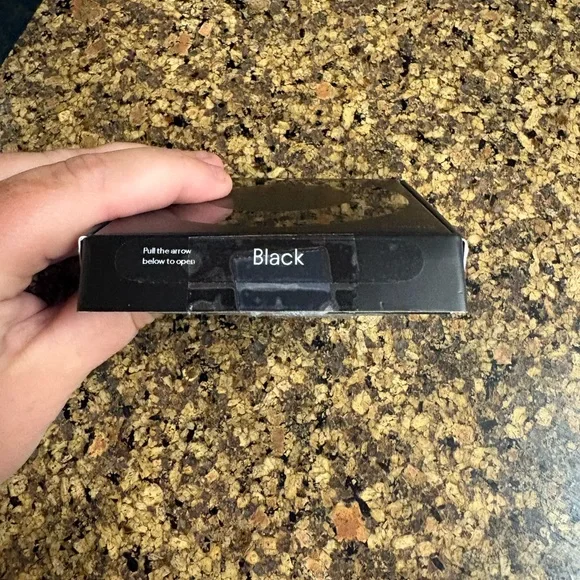 Loop Earplugs Black - Picture 2 of 5